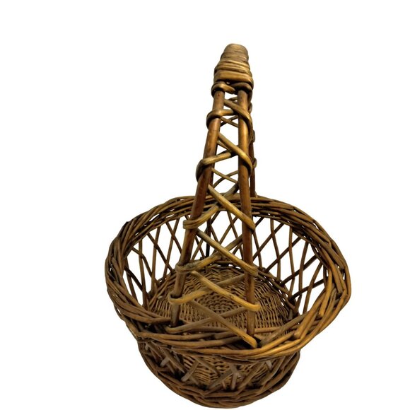 Large Vintage Willow Basket Handmade 12 inch - Picture 5 of 9